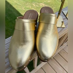 Aerosoles x Martha Stewart Dorian Clogs